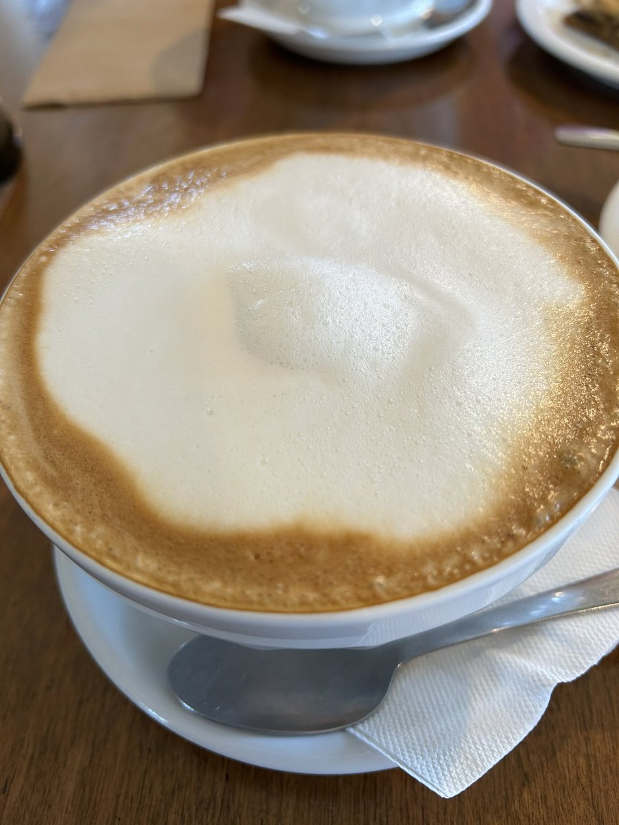 Portugais CH québécois ♈⚜️⚜️ tweet media