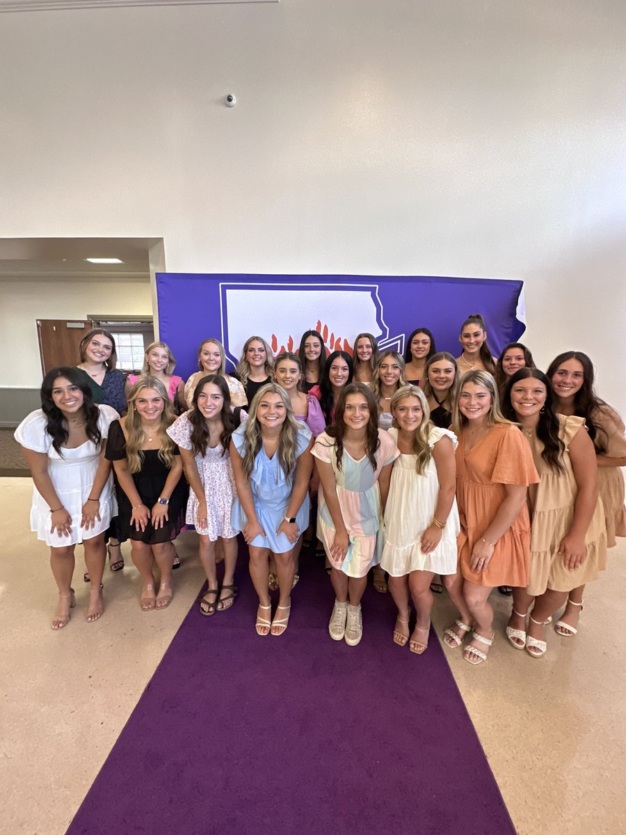 The 2023 Scholarship auction was a success! Thank you to all of our supporters, we couldn’t do this without you! 

#ForkEm😈🤘🏽