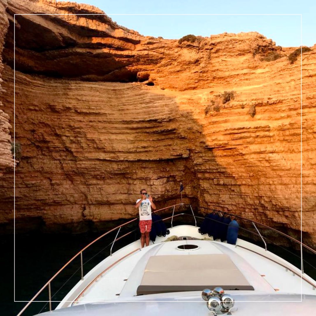 cyachts1968's tweet photo. Inception 📸

#condoyannisyachts #cyachts #yachtlife #luxurytravel #yacht #anchor #yachtarience #yachtcharter #cruiselife https://t.co/ZffrXvZsJo