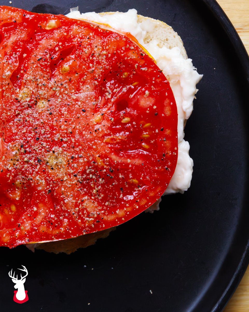 GentlemanatHome's tweet photo. We see a lot of posts about kids going back to school, and those photos are heartwarming. Keep them coming! But amidst the chorus of parents lamenting the end of summer, let’s get one thing straight. As long as we can pluck a juicy tomato off the vine. it's still summer to us. 🍅 https://t.co/lLjSANiqFp