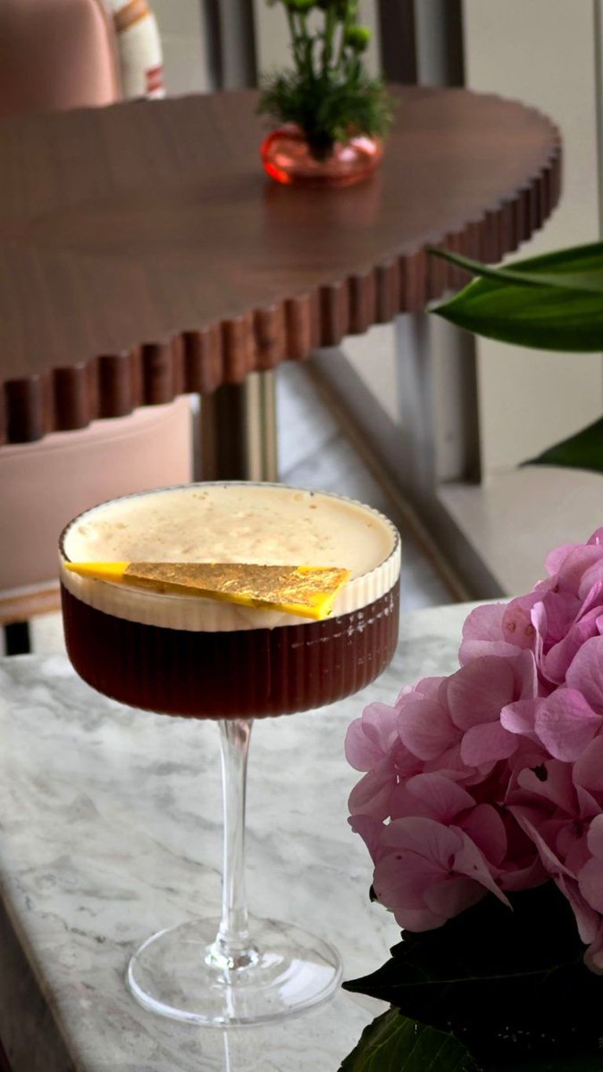 Brilliant #VS ♥️ <a href="/Indian_Accent/">Indian Accent</a>,is not just a restaurant;it’s a pioneer,a trendsetter.Its a culinary explorer that has navigated uncharted waters with finesse. NYC,Delhi,&amp; now Mumbai:journey reads like a bestseller, each chapter is a revelation.
<a href="/manishmehrotra/">Chef Manish Mehrotra</a> 
<a href="/shantanumehrotr/">Shantanu Mehrotra</a>