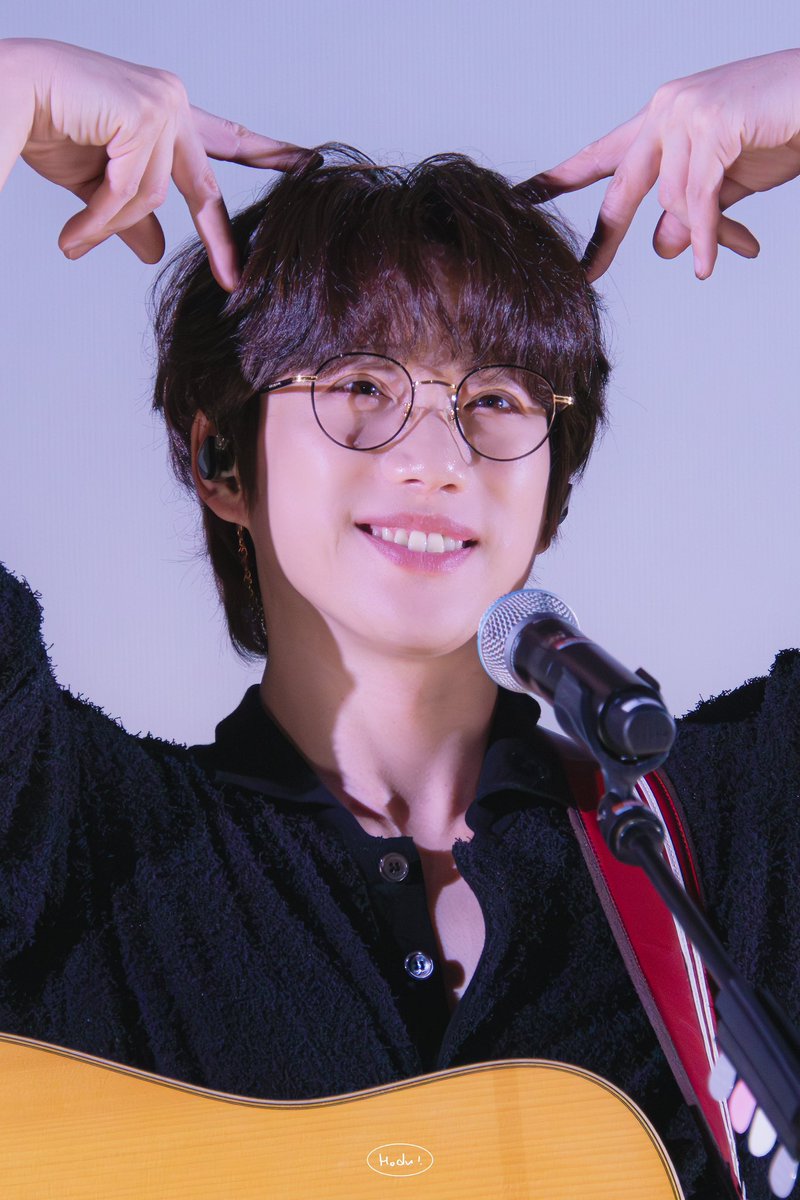 1_hodu_0's tweet photo. 230819 Citylive 창원 심야

-
#10CM #십센치 #권정열 https://t.co/SqnX4m3uaZ