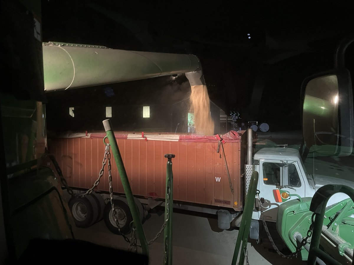 lucaspratling's tweet image. Cut until 1:43 am that&apos;s about my limit.