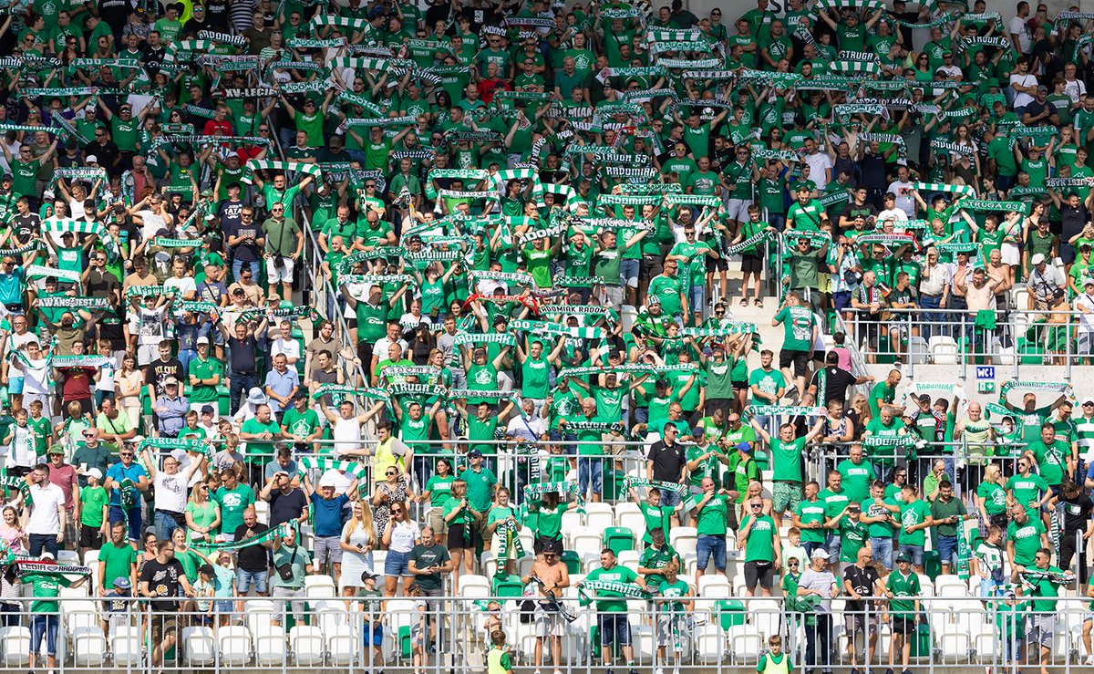 Eugeniogonza2's tweet photo. 🏟️ GRADAS #Ekstraklasa Jornada 5
Radomiak Radom 3-2 Warta Poznań #RADWAR
📍Radomskie Centrum Sportu (Radom) 8.405 espectadores https://t.co/ByyCR9BU5j