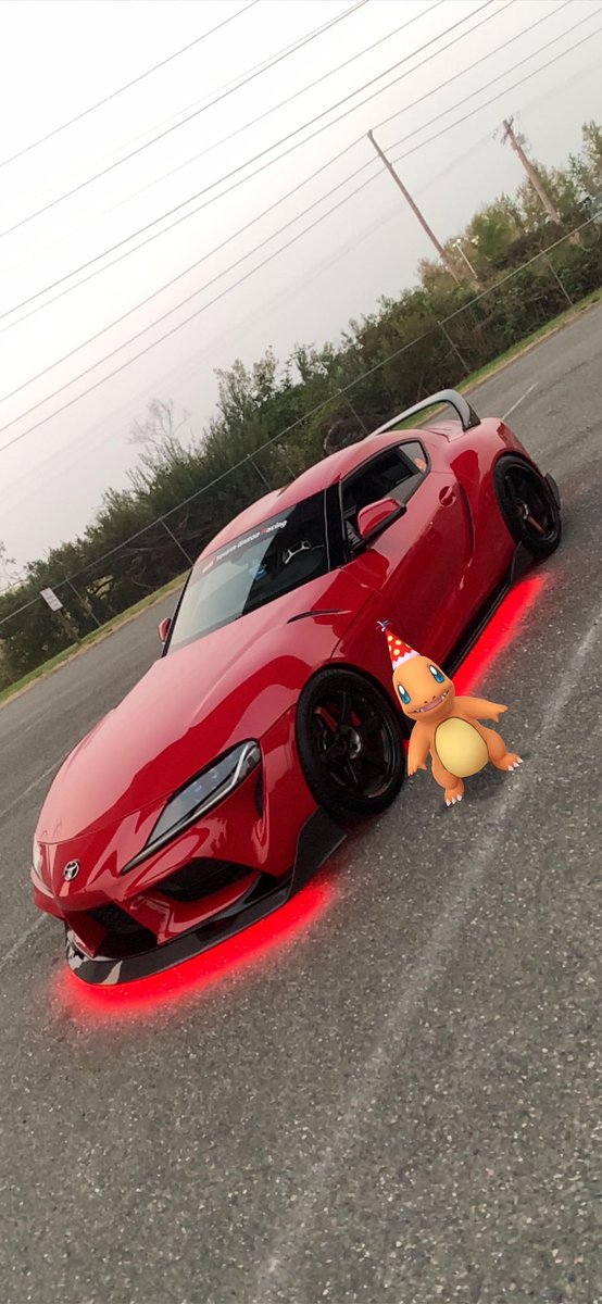mrsuprabot's tweet photo. Well this happened 😂

My buddy Pokémon finally convinced me to embrace my inner fire type 

Happy to now be a member of #TeamValor https://t.co/qjlAKr2zMA