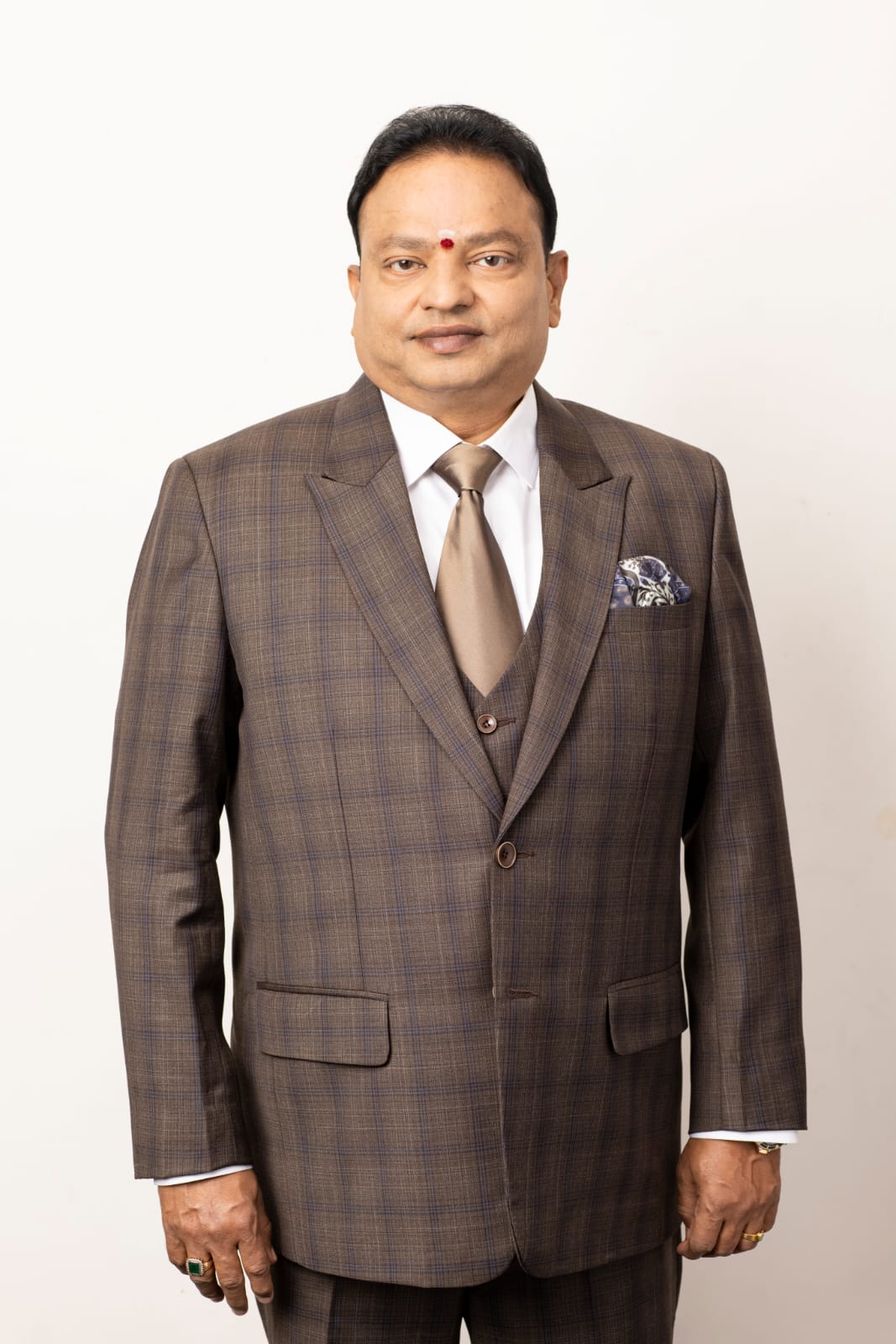 Ramesh Bala on X: Dr. Ishari K Ganesh Chairman of Vels group of  institutions brings in a cinematic entertainment destination #Jollywood to  Bangalore. t.coEw8gsOaxEC  X