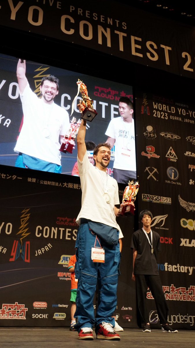 mowl_official's tweet image. mowlアンバサダー Daniel Tamariz -ダニエル タマリッツ-がAP (アート＆パフォーマンス) 部門でグランプリを獲得し世界チャンピオンのタイトルを獲得しました。

たくさんのご声援ありがとうございました。

#mowl #WYYC2023 #ヨーヨー