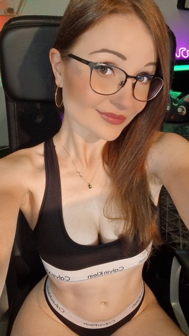 Heute kommt das neue Sonntags Video! 🎉 Es dreht sich alles um: 🌽🌽🌽🤭  https://t.co/hs6hILSLbZ ❤️ https://t<a href="/tag/video"class="tags"><span>#video</span></a><a href="/tag/morgen"class="tags"><span>#morgen</span></a><a href="/tag/scharf"class="tags"><span>#scharf</span></a>