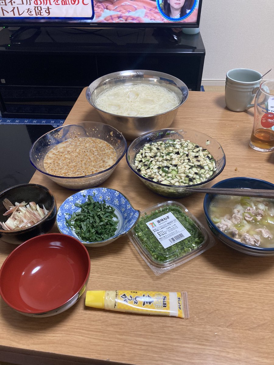 chi0109chi's tweet photo. おー疲れ様です。ちーきちです🧑‍🍳
【ネギ豚つけそうめん】
【夏野菜だし風つけそうめん】
【濃厚ピリ辛風つけ汁】
全て実践しました✨
彼女と揖保乃糸特級6束ペロリ😋
またぴーきちさん料理を作ります✨ https://t.co/AkYwgdP0S1