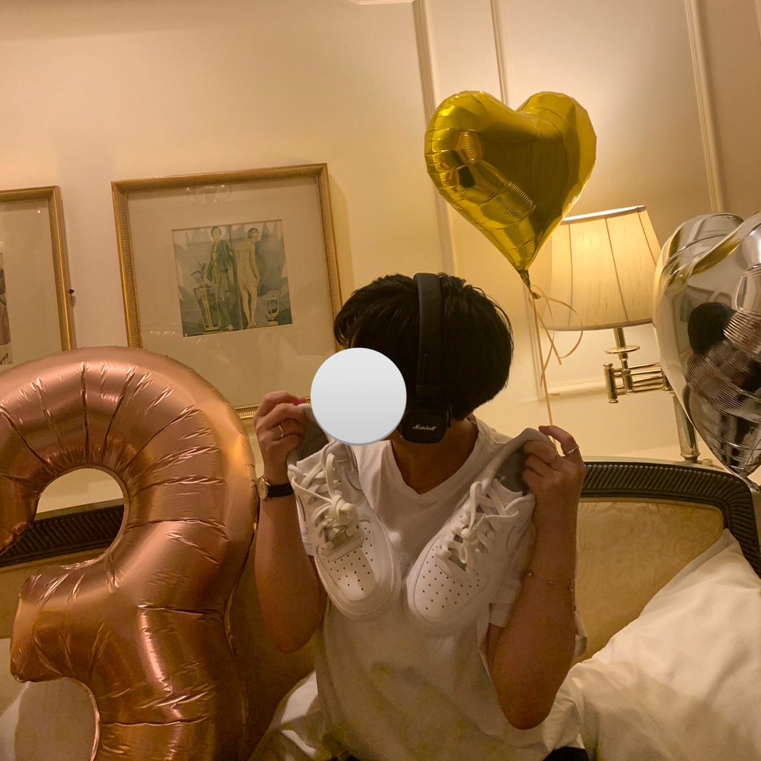 y__jjmk's tweet photo. 彼女と過ごす6回目の誕生日🎂
今年も祝ってくれてありがとう 

幸せいっぱい!! https://t.co/lYeoTI4ite