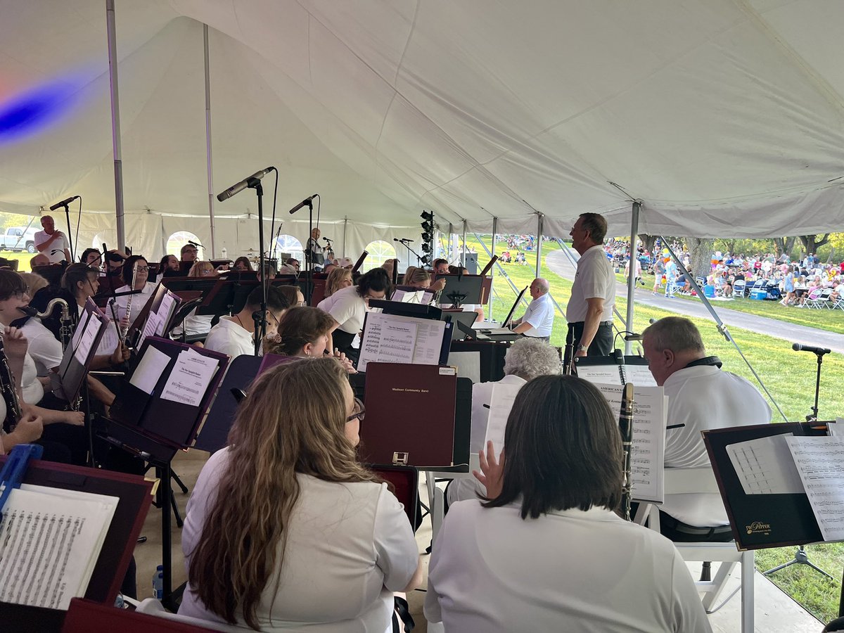 Thank you for inviting us to perform at Richmond, Kentucky’s 2023 Pops at the Park at White Hall State Shrine! 🧺🎶