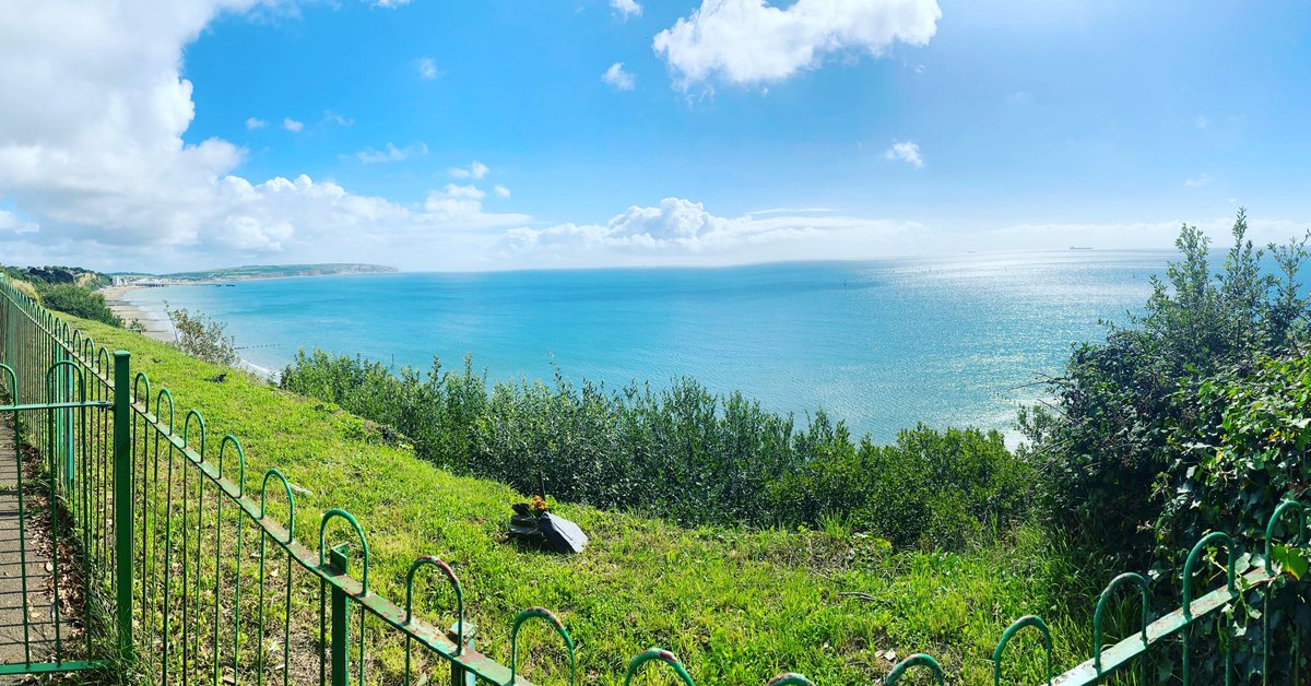 SkipperVenn's tweet photo. Beaut day in Shanklin. Pit stop @ the blueberry cafe before the World Cup final to prep with coffee and cake. https://t.co/h979U0a5m1