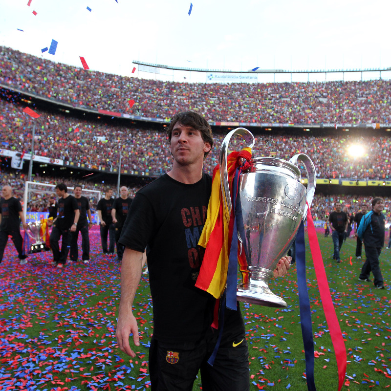 FCBarcelona_es's tweet photo. 👑 35 títulos de blaugrana, y 44 en total

Uno de los nuestros, siempre 🔵🔴