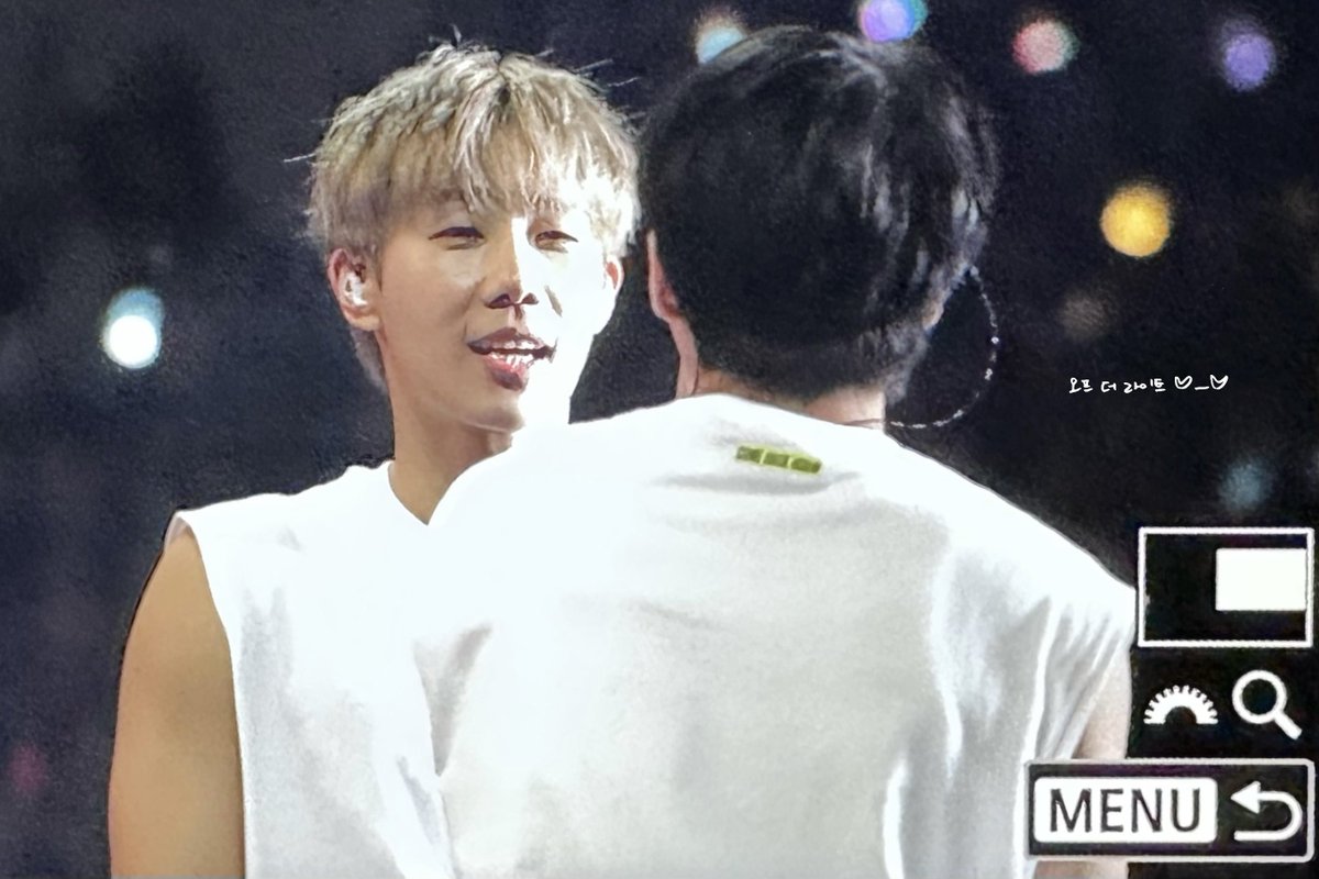 offthelight_wh's tweet photo. 230820 프리뷰 #김성규 #남우현
윙크 😉

#인피니트 #INFINITE https://t.co/I1OzF4PUdr
