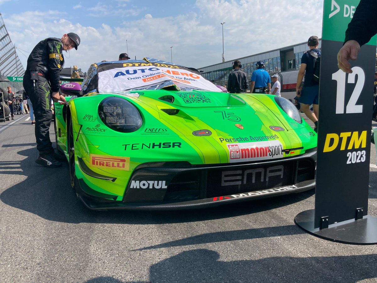 We are out on another hot and sunny @DTM Lausitzring grid 🔥 Not long until the last race of the weekend starts. @ThomasPreining1 and @Olsen_Dennis are out and ready to race