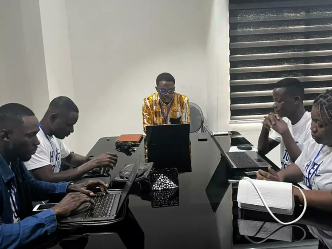 imdidteam's tweet photo. The Managers of IMDID Global Secretariat Holds Second Triannual Meeting at Cafe-Bar Noir on August 19, 2023.

The Global Secretariat holds in-person meetings with the Executive Director every four months to have various discussions pertaining the progress of the tasks
1/3 https://t.co/OtTPZ8LsYN