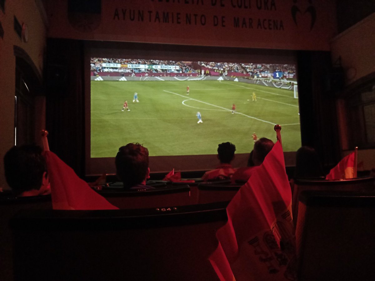 Todo nuestro apoyo a estas MUJERES campeonas desde #Maracena, #Granada <a href="/AytoMaracena/">Ayuntamiento de Maracena</a> #mundialRTVE #MundialFemenino