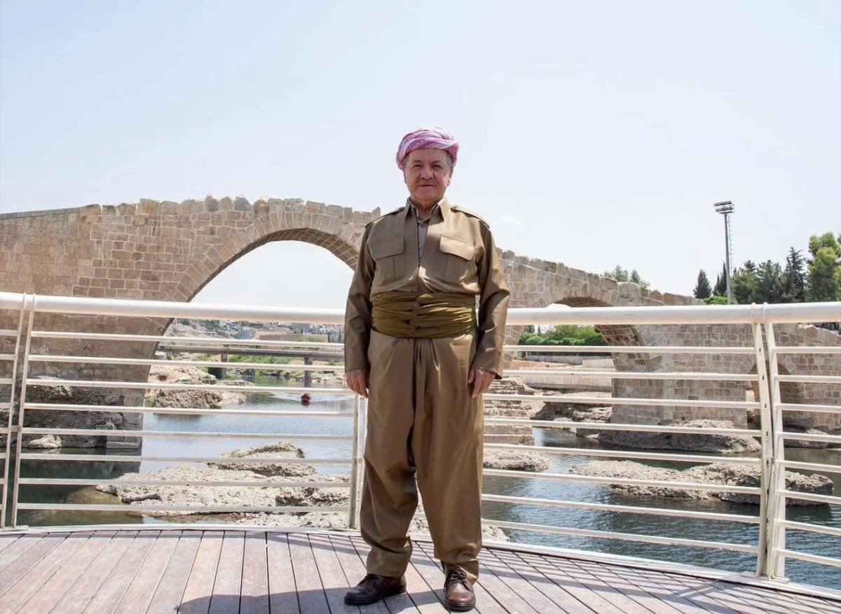 جەنابی سەرۆك لە زاخۆ و سەردانی پردی دەلال.
<a href="/masoud_barzani/">Masoud Barzani</a>