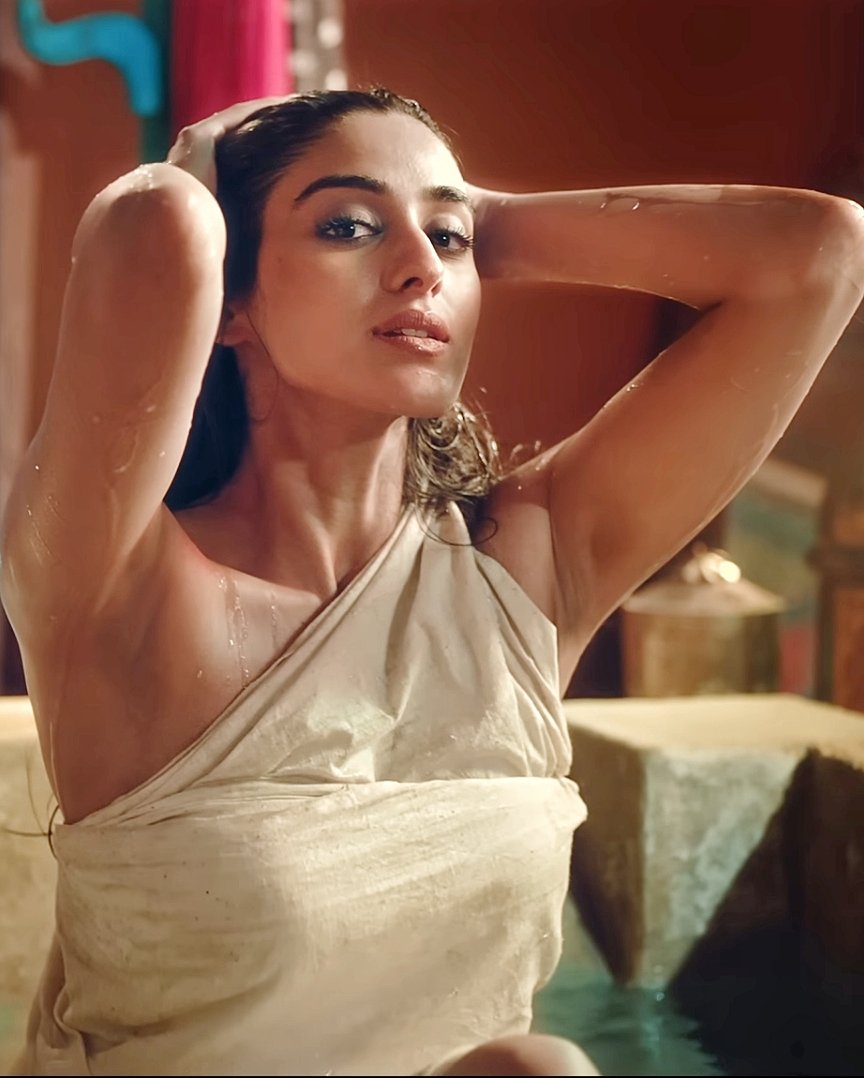 Shriya Fanatic tweet media