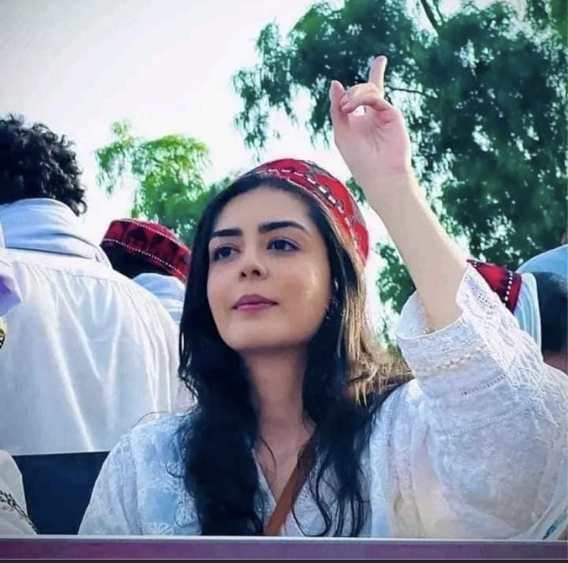 Strongly condemn forceful abduction of <a href="/ImaanZHazir/">Imaan Zainab Mazari-Hazir</a>. This act of violence and intimidation against a brave advocate and human rights activist is absolutely unacceptable. We demand her immediate release and an end to violence against women! #ReleaseImaanMazari