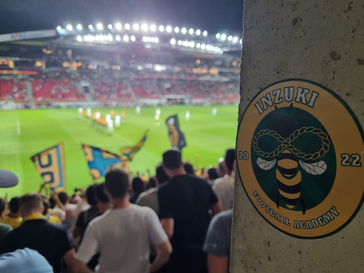 InzukiFootball1's tweet photo. Inzuki everywhere ! #KVMUSG https://t.co/0ZNLzxJvVH