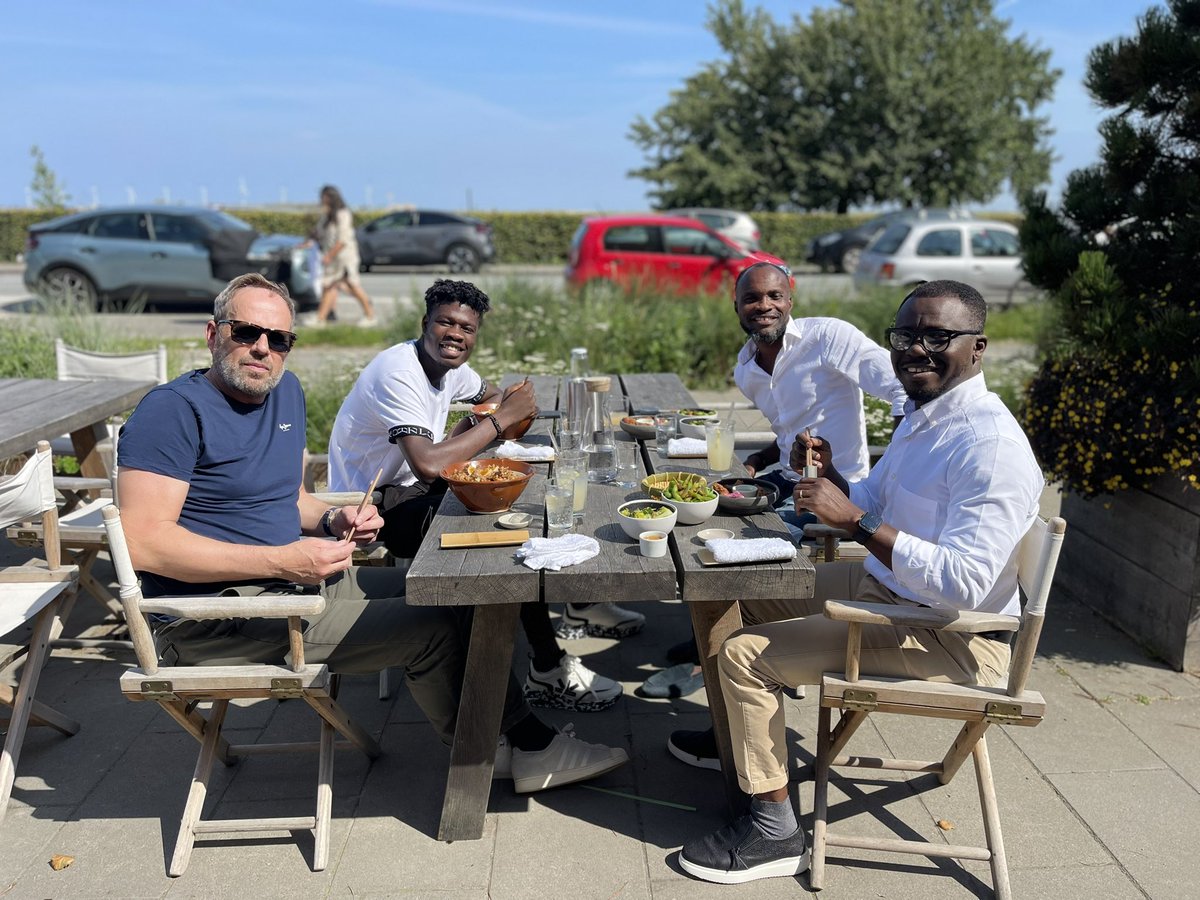 Oliver Arthur (@oliverarthurals) on Twitter photo The calm after the STORM (3 days of negotiation). Good Luck to you <a href="/yeboah99ideas15/">Emmanuel Yeboah</a> in <a href="/BrondbyIF/">Brøndby IF</a> . Life in Denmark 😘 The calm after the STORM (3 days of negotiation). Good Luck to you <a href="/yeboah99ideas15/">Emmanuel Yeboah</a> in <a href="/BrondbyIF/">Brøndby IF</a> . Life in Denmark 😘