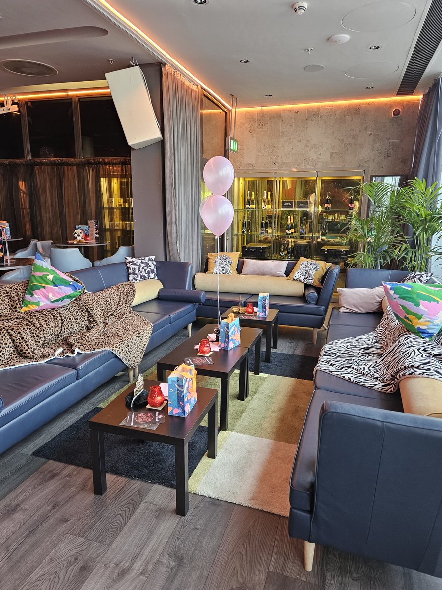 chris collins tweet media