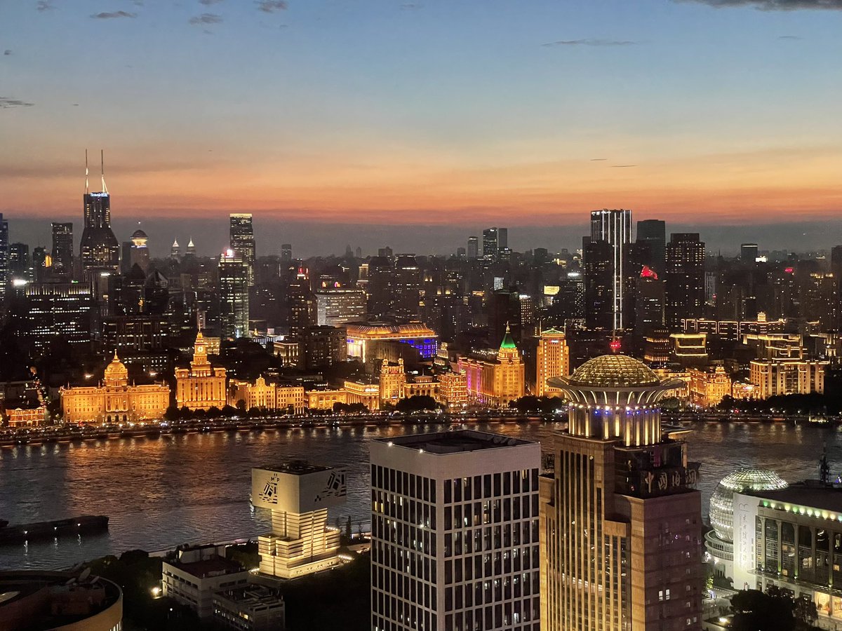 It's been a while since I took a stroll in the city walk streets. Seeing crowds like this today, I felt like China's economy is not that bad. Is that just my hallucination? #China