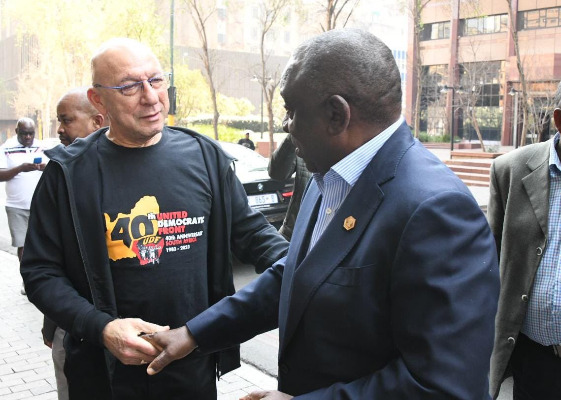 PresidencyZA's tweet image. 📸President @CyrilRamaphosa arriving Old Johannesburg City Hall in Gauteng for the #UDF40 National Celebration convened under the theme “Building Active Citizenry for Accountability and Transformation”.
