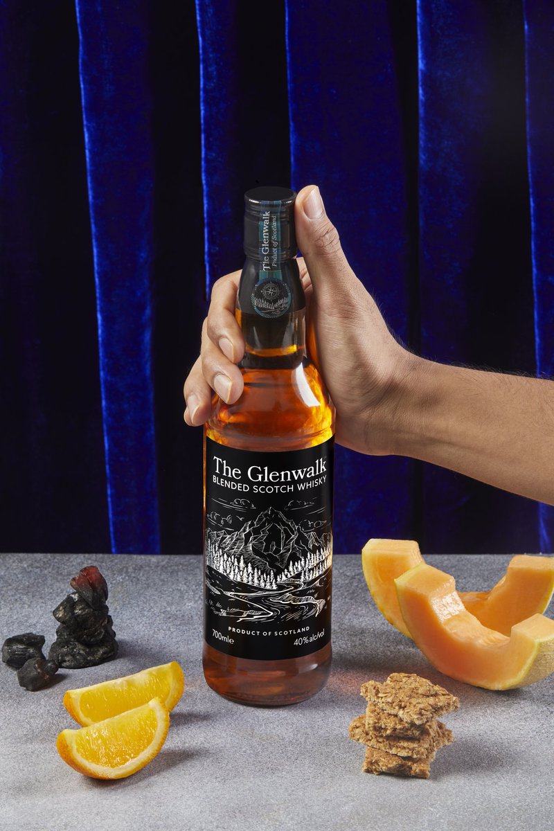 The enticing blend of buttery honeydew melon intertwined with sun-dried fruits, swirled with subtle hints of tangy orange and tantalizing whiff of smoky BBQ embers lingers, serving you the best in every sip. #SanjayDutt #TheGlenwalkWhisky #TheProductOfScotland #ForgeYourOwnPath