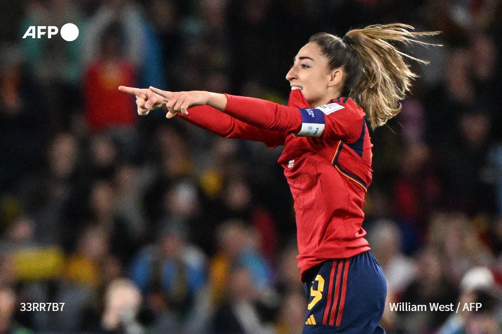 centralnewsza's tweet image. 🔴BREAKING NEWS🔴 Spain beat England 1-0 to win Women&apos;s World Cup final #CNsports #FIFAWWCFINAL