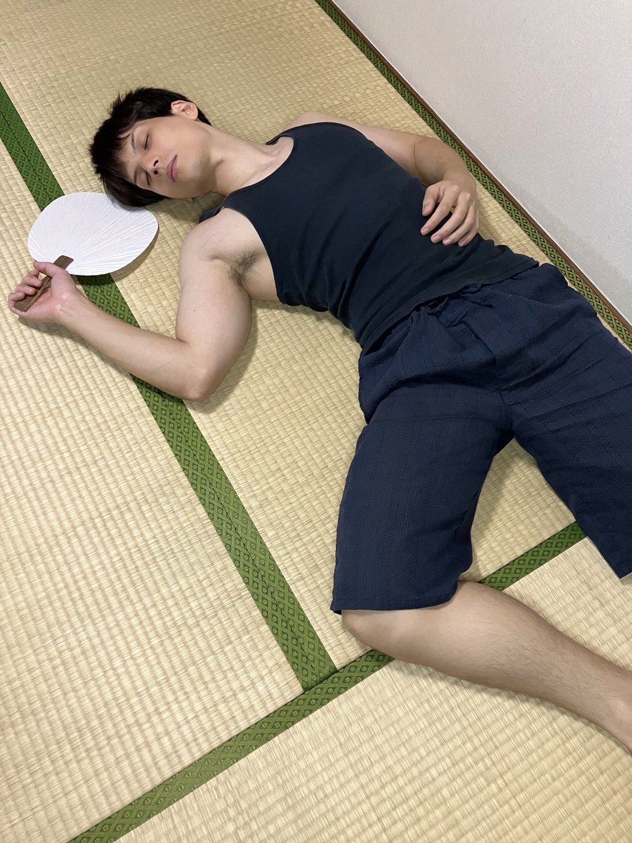 SeanT920311's tweet photo. https://t.co/CQp95uYijK
#Patreon #Patreoncreator
8月のデッサン画像2回目を投稿しました!
珍しく寝ポーズです!
一般公開では下の4枚を含む全5枚を配信!
良かったら描いてみて下さいね😉
#デッサンモデル #美術モデル
#Artmodel #malemodel #drawingmodel
#リファレンス #Sean描いたよ https://t.co/PL4n3gClHU