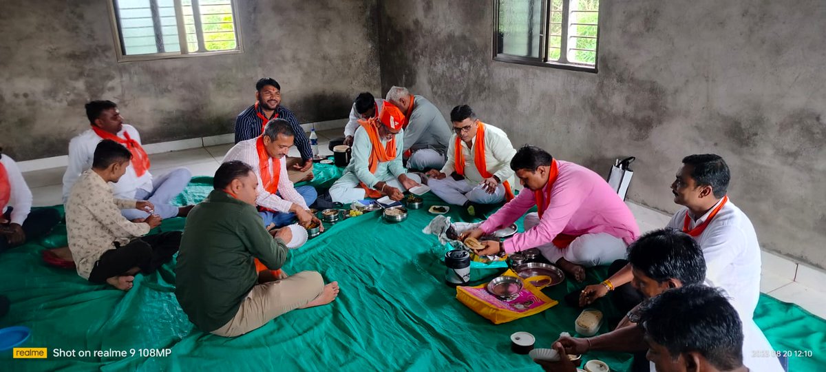 devendrasinh162's tweet photo. #બેચરાજી મંડલ ટીફીન બેઠક @કરણપુરા https://t.co/0PojbfzHYf