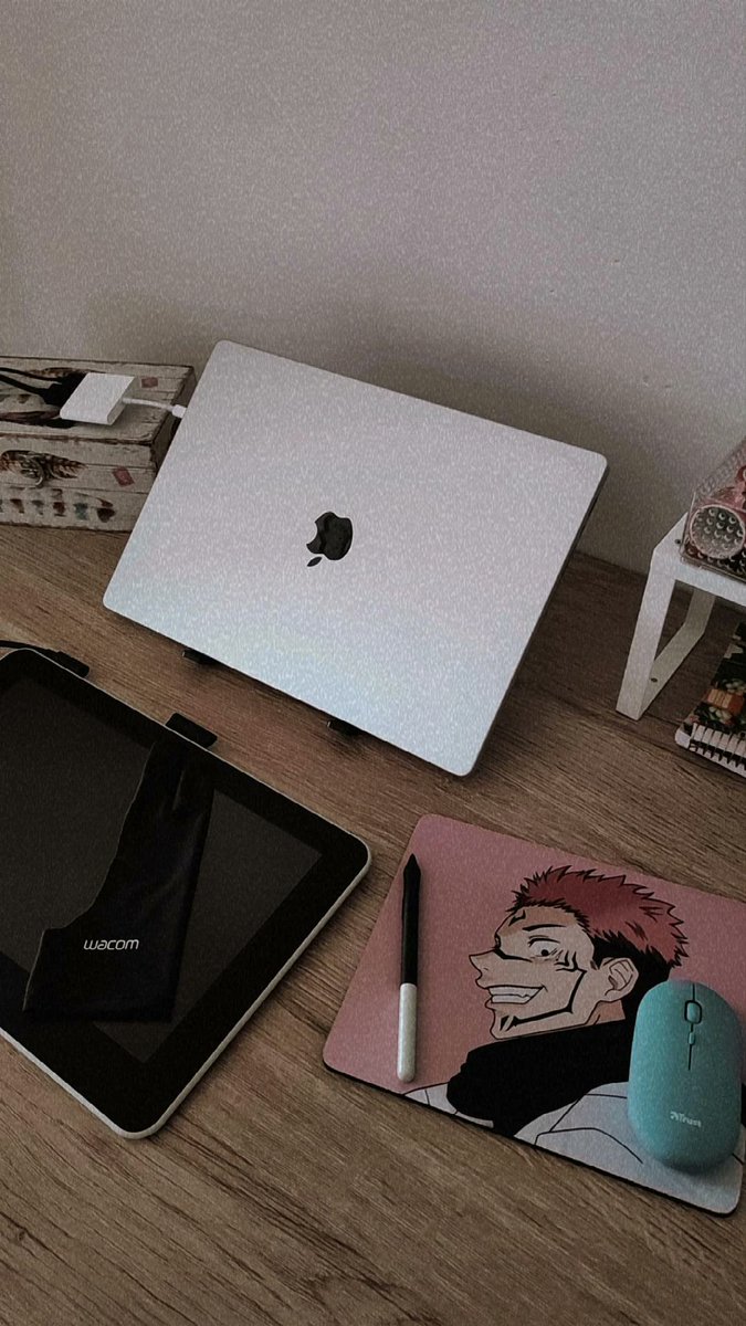 Mugiwara_Indira's tweet photo. Acabo de montar el #setup a ver qué hacemos hoy 🥰
#artist #art #digitalart #anime #manga #mousepad #animemousepad #artistsetup #wacom #artmoots #drawing #dibujo #dibujodigital #ONEPIECE #JujutsuKaisen #kimetsunoyaiba https://t.co/rNZfym2w7r