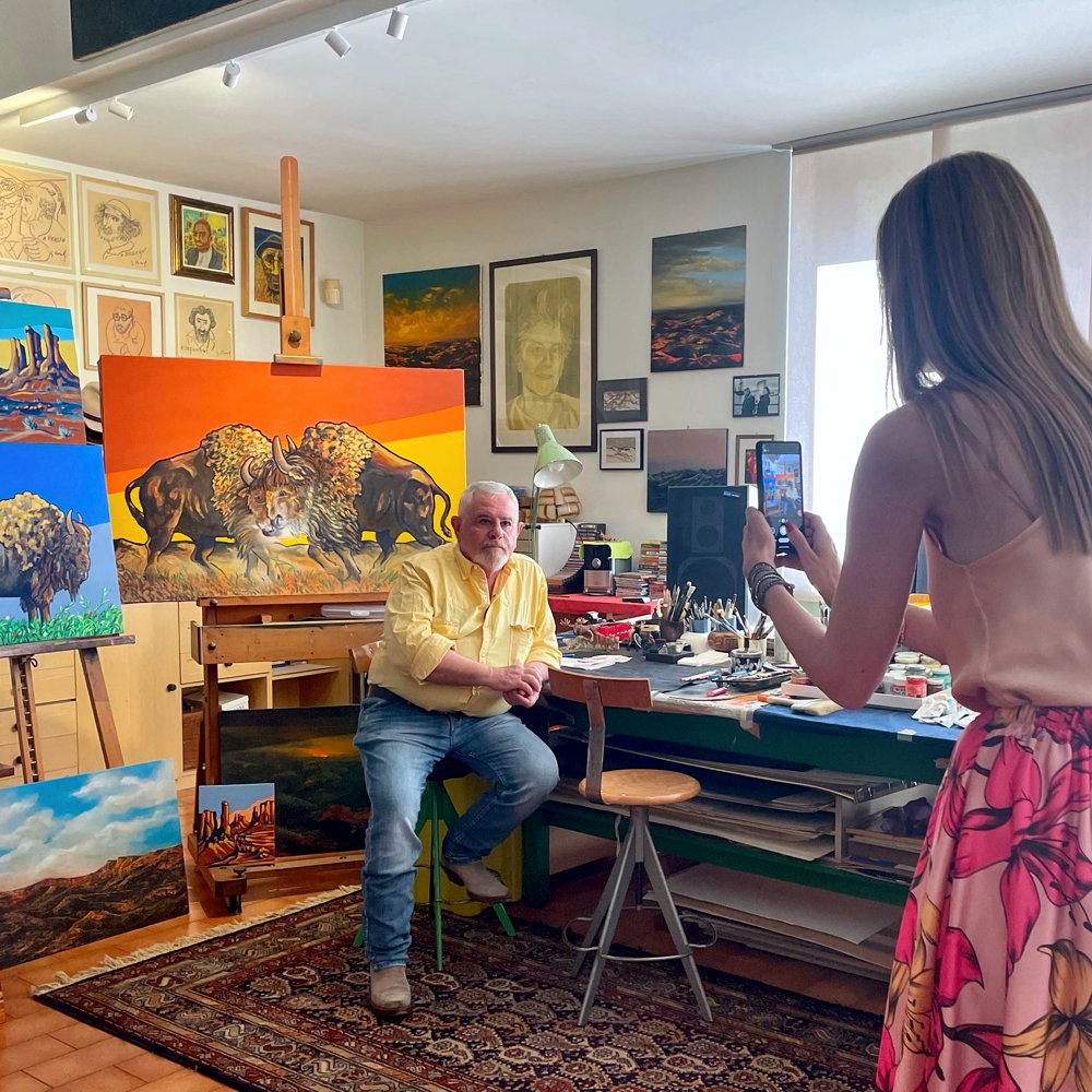 COVILIARTE's tweet photo. => #CasaMuseoCOVILI | #PavulloNelFrignano, 20/08/2023
Finché si avranno passioni non si finirà mai di scoprire...
#COVILI - #GinoCOVILI - #Arte - #Cultura - #Emozione - #VisitaGuitada - #ArtExperience - #ExclusiveTour - #GinoCoviliEXPERIENCE - #CoviliAMBASSADORS - #CoviliLOVERS https://t.co/79vXOEA8g4