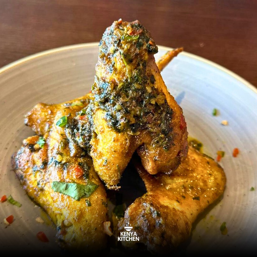 KenyaKitchen1's tweet image. Thoughtfully prepped platter just for your brunch meal! #garlicchicken is a must bite, our favourite #quickbite 

Discover more (Reservations / Takeout / Enquiries):
📞 07729 204441
📲07563361381
💻 kenyakitchen.co.uk

#sunday #weekend #dineout #brunch