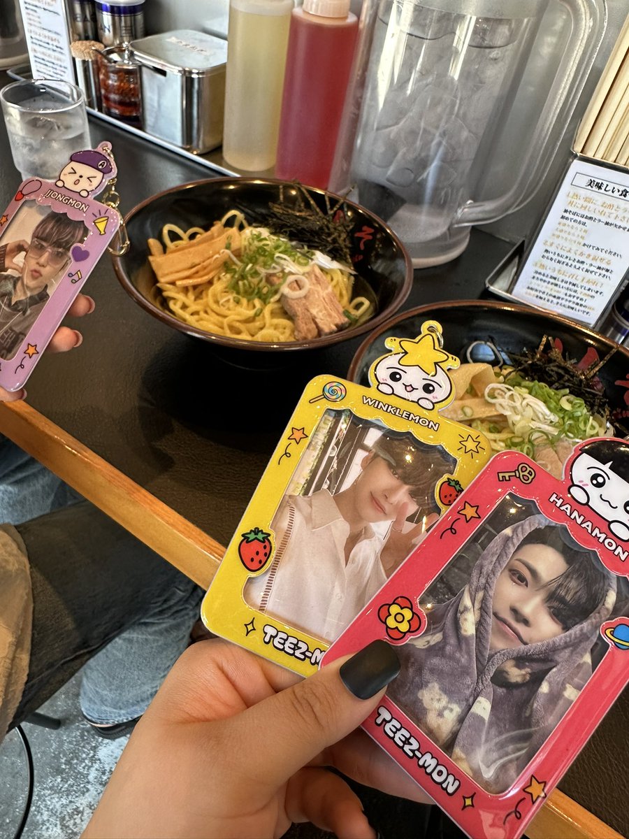 久々の合致…🫶💕
念願の油そばも食べれたしカラオケでアチズ熱唱したのも楽しすぎた🤭
また一緒に遊ぼーね💕︎
いつでも暇なんで連絡待ってまーす😆