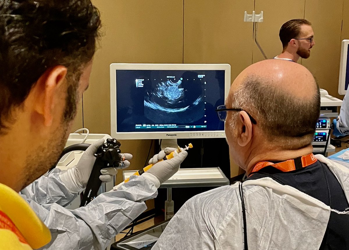 kaimatthes's tweet photo. Over 300 participants at the Florida Live EUS 2023. What a fantastic course organized by Drs. Shyam Varadarajulu and Robert Hawes. Thank you for using ENDOSIM for your hands-on workshop. #FloridaEUSLive2023 #OrlandoHealth #ENDOSIM #EvidenceBasedSimulation https://t.co/TyJD62uqrw