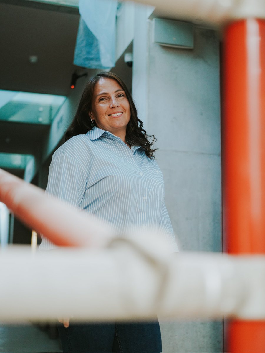 onlookerphoto's tweet photo. Our express #photosession with sunny Maria๐.
These #photos show us that even indoor renovation can be a good #photozone ๐
Have a nice day, everyone!
#photography #photooftheday #portrait #woman #narva #estonia #sonya7r4 #lightroom #narvakolledลพ https://t.co/5CSVdfHe7k