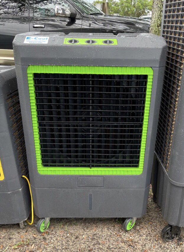 ucf87cpa's tweet photo. Immediate availability, low cost & would require little work to make them @FL_Corrections ready. The DOC can’t even make enough ice for water to cool off those it is responsible for. #BeatTheHeat @SenJonMartin @BobbyPowellJr @TinaPolsky @LindaStewartFL @GovGoneWild @keribla https://t.co/gfaJQ4yLCN
