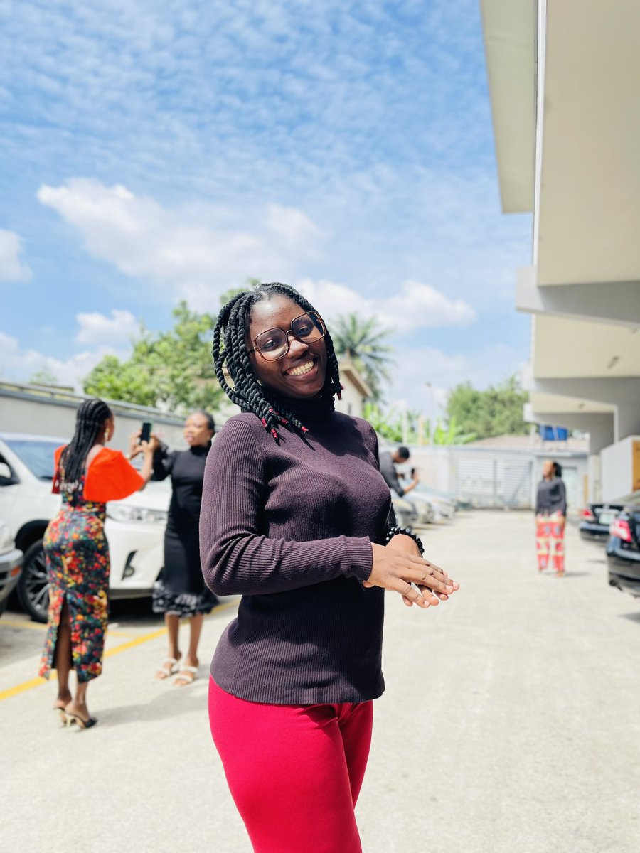 Jesudunni_'s tweet image. An evangelist brings the peace in the message of the gospel to the people. He or she is an ambassador for Christ.

#PstIrenSaid
#Dragnet