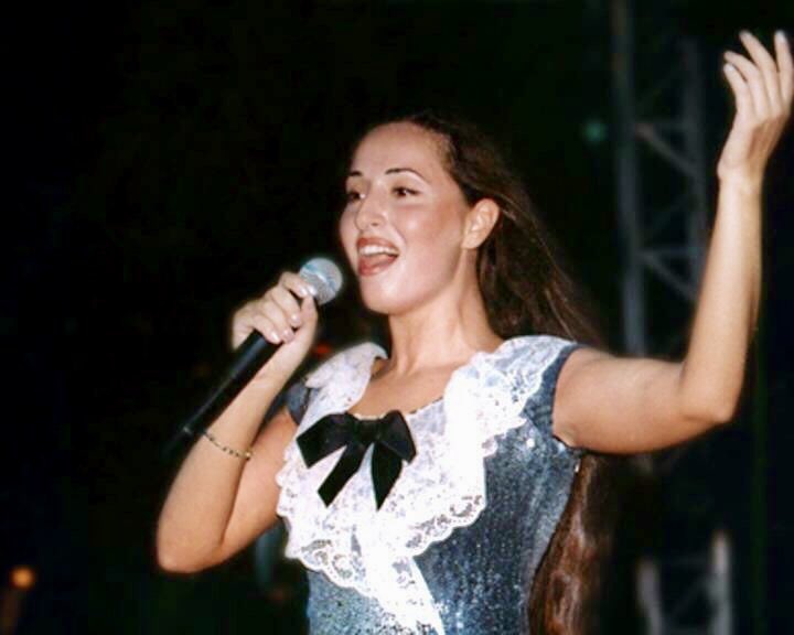 Lydia_Canaan's tweet image. I’m Number One on the ReverbNation #RockCharts (276 weeks in total)🎉
Much thankful to my #fans ♥️

#LydiaCanaan #singer #vegan #poet #songwriter #humanitarian #UN #pioneer #Lebanese #Swiss #RockStar #music #songs #women #rebel #art #Europe #MiddleEast #FirstRockStar #FreeAssange