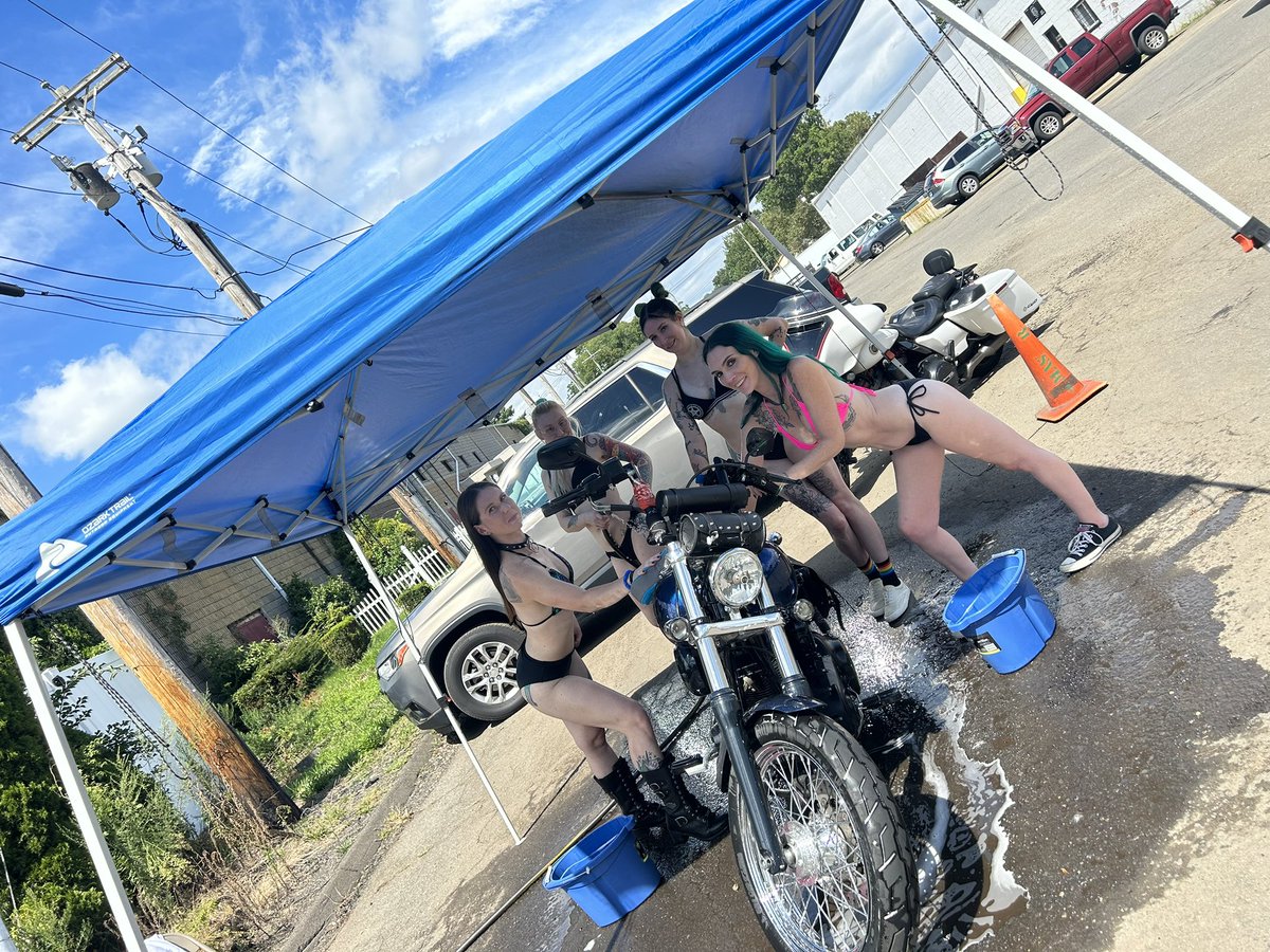 sp_sweetcheeks's tweet photo. Yesterday’s bikini bike wash! 🏍️🫧 https://t.co/gaB3RkFyYO