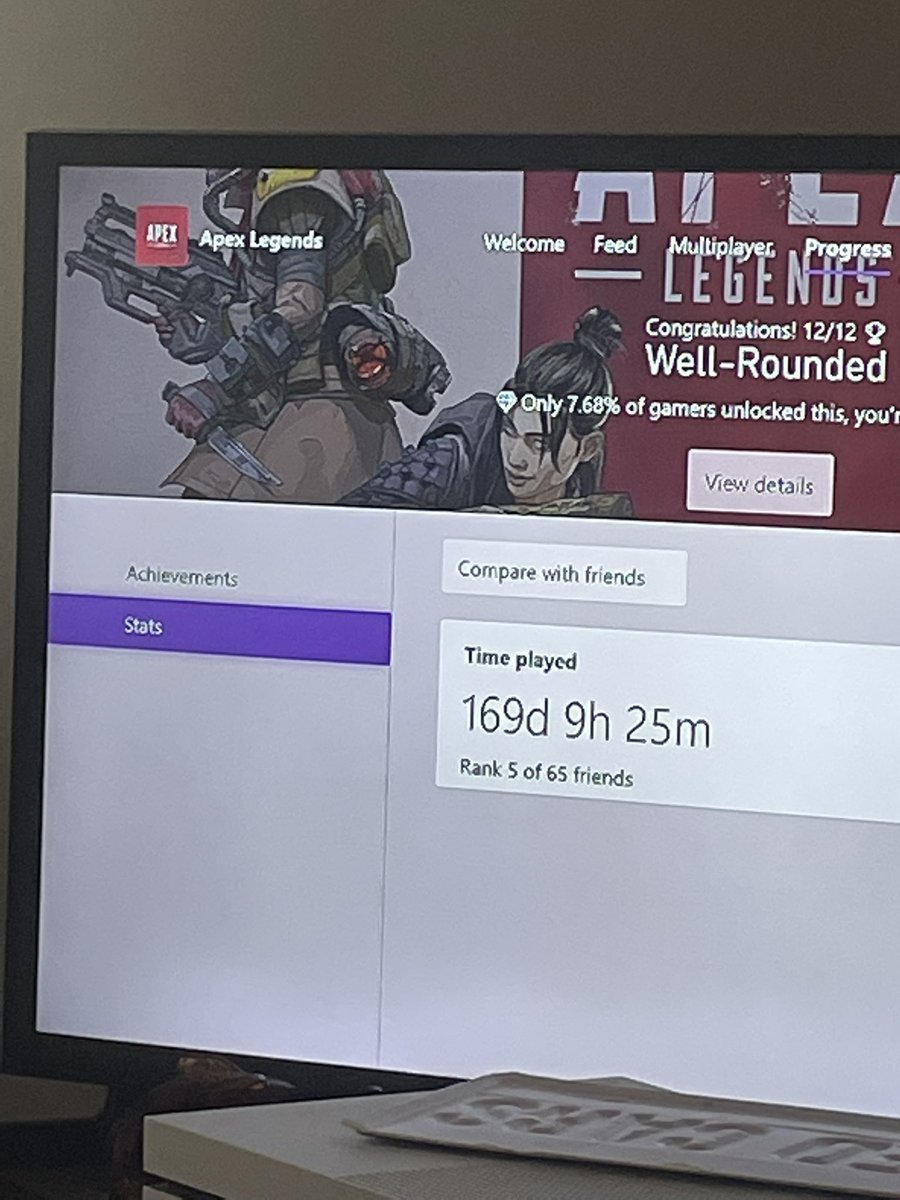 willywilkinson6's tweet photo. @Respawn @PlayApex pls. I’m just a casual gamer girl. Sponsor me with a new controller or maybe even a wraith kunai knife for my shelf. Thank you. https://t.co/iNxp9TLSvb