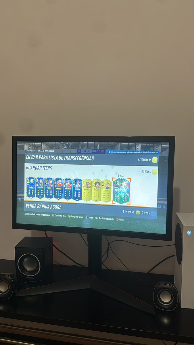 freddiebarros's tweet photo. @FansdeFUT https://t.co/ZQS1WzxZiF