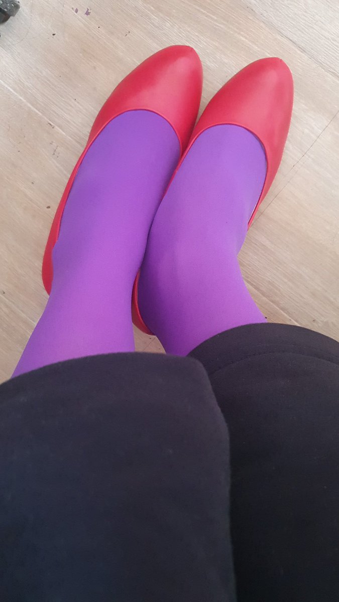 Alexacherry_'s tweet photo. zapatitos nuevos uwu https://t.co/tiCLZ3QOxy