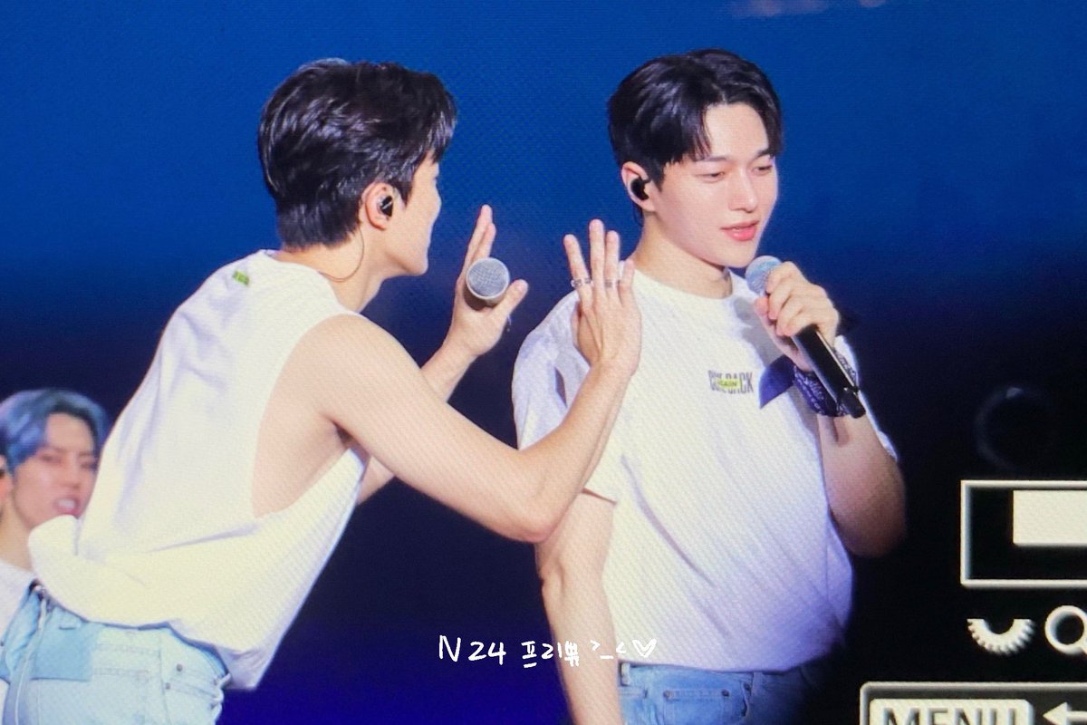 _currentW's tweet photo. 230820 Comeback Again 성열 명수

#성열 #이성열 #명수 #김명수 #엘 #인피니트
#LeeSungYeol #KimMyungSoo #L #INFINITE https://t.co/Z4WJhZohhU