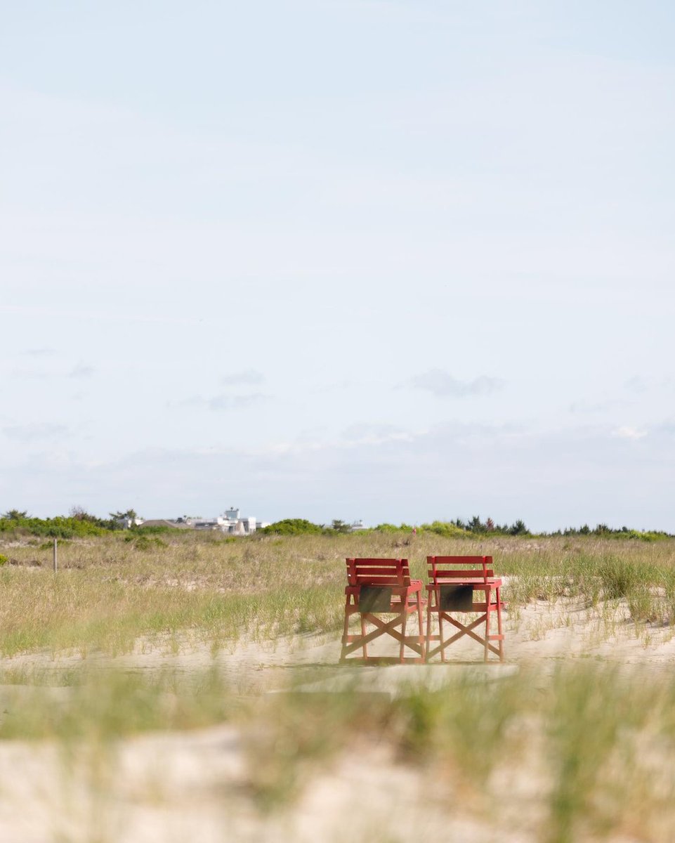 Visit_NJ's tweet photo. Late August + Jersey Shore = Perfect Pair 🐚
📍Barnegat Light, New Jersey 
.
.
.
📷: @discoverbl (via Instagram)
#VisitNJ #NewJersey #NJSummer #BarnegatLightNJ #DiscoverBarnegatLight https://t.co/a2jzEI4nl5