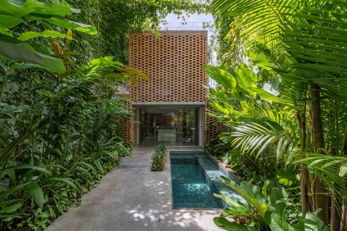 loopdesignaward's tweet photo. ⭐️ LOOP Design Awards Winner ⭐️
.
Galpão Tropical, Brazil - by Susan Valentim Fotografia
https://t.co/Hj6oZvOBvy
.
Photography: Susan Valentim
.
#architecture #design #interiordesign #productdesign #landscapedesign #architecturephotography #loopdesignawards https://t.co/wOf9tliPi8