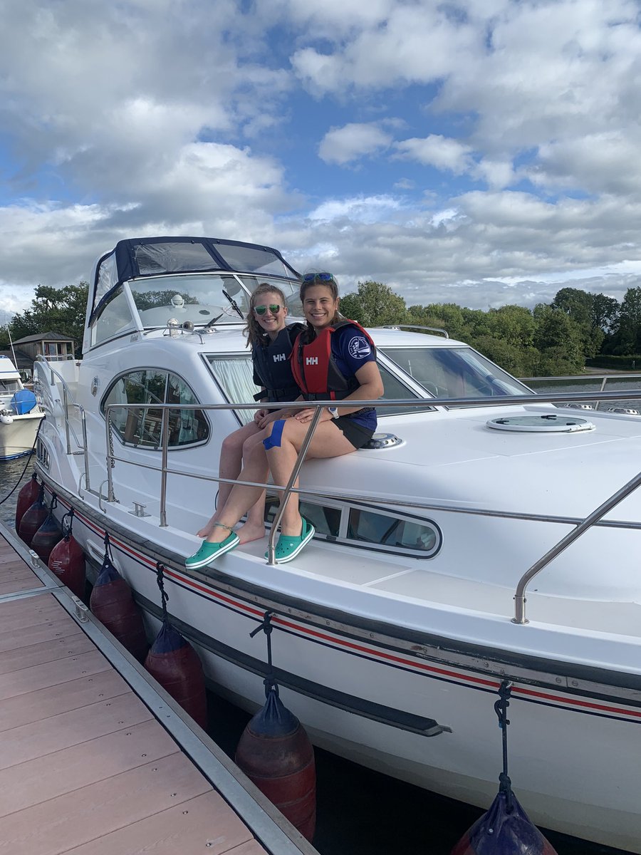 SLCruisers's tweet photo. Relax on board or take activities up a level and take your hired bikes on forest trails or try your hand at water sports such as Stand Up Paddle boarding, kayaking or canoeing. 

For more visit >> https://t.co/ROOy6eC7IX. 

#offer #booknow #irelandshiddenheartlands https://t.co/uUZ3mYXxXA